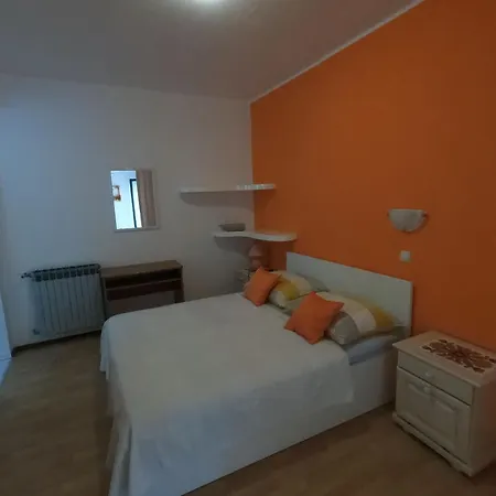 Apartment Mirjana T.