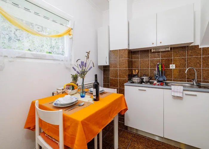 Mirjana T. Apartament *